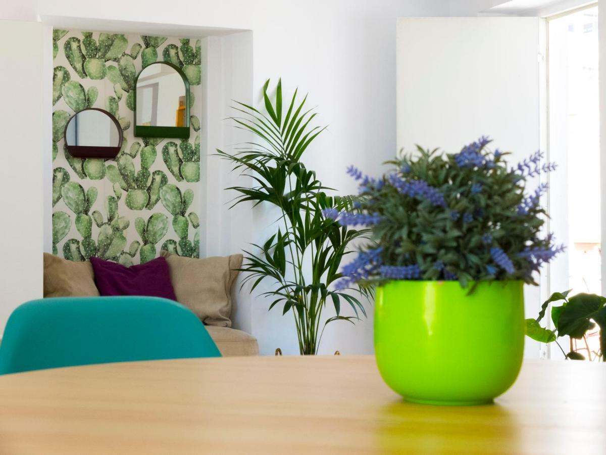 Apartamentos Veedor كاديز المظهر الخارجي الصورة